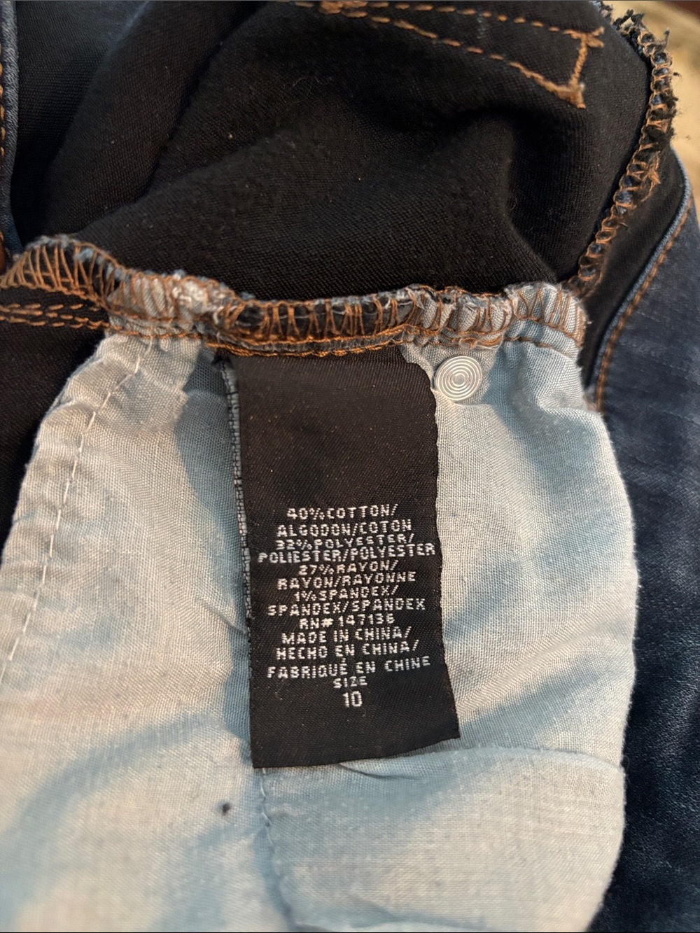 1822 Denim Skinny Ankle Jeans Size 10 -GUC Soft, Stretchy and Comfortable - Picture 3 of 3
